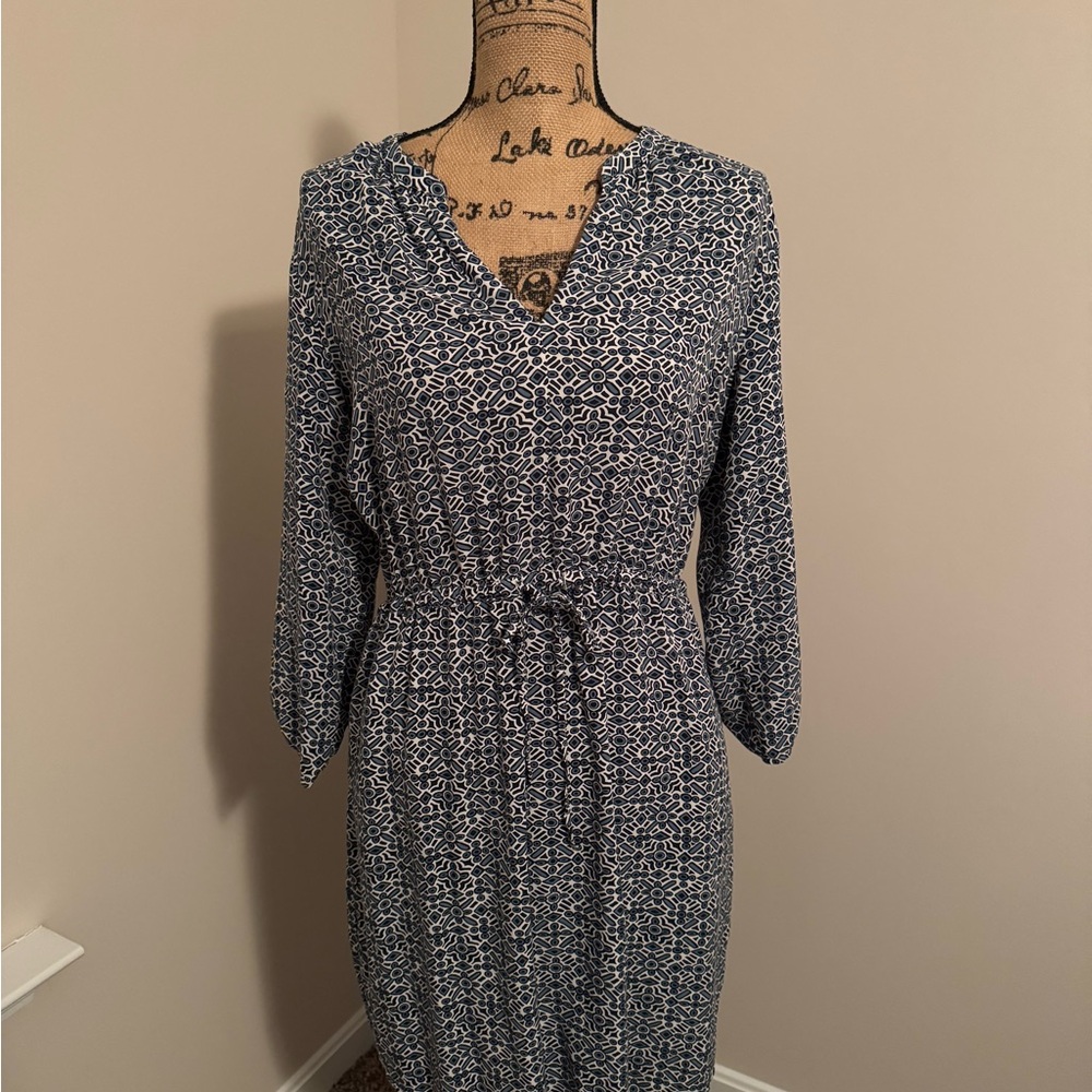 LOFT Blue and White Patterned Long Sleeve Dress